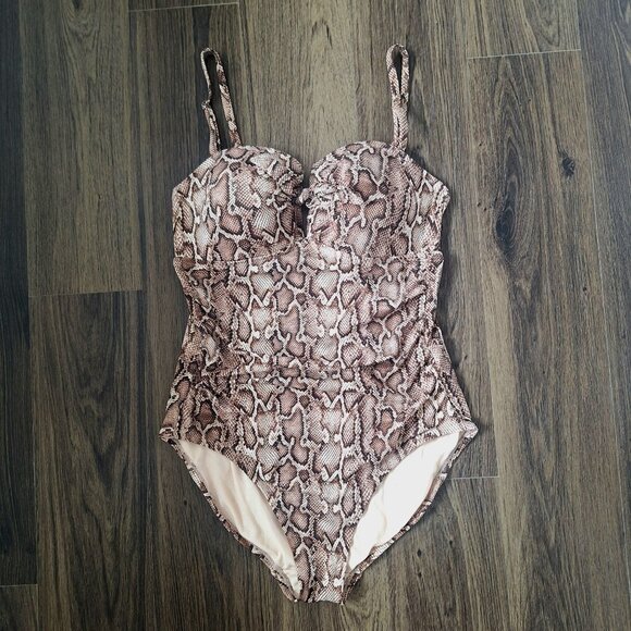 💙 Kona Sol One Piece Swimsuit Reptile Snake Print Stomach Flattering Size L - Picture 1 of 8